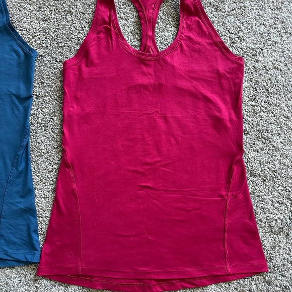 Lot of Athleta XS tanks. EUC. - Picture 3 of 6